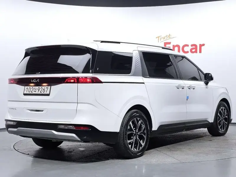 2022 Kia Carnival с пробегом 149 462 км