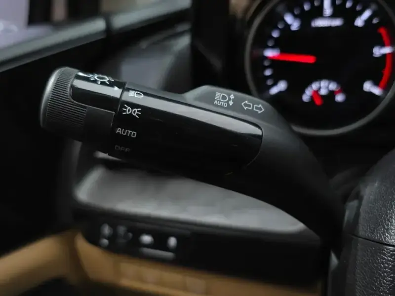 2021 Kia Carnival с пробегом 118 236 км