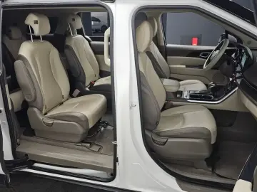 2022 Kia Carnival с пробегом 149 462 км