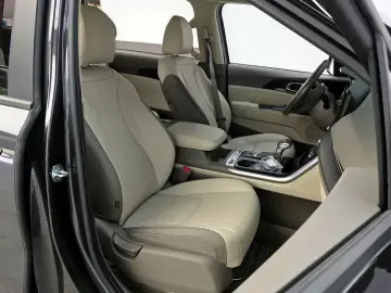 2022 Kia Carnival с пробегом 61 259 км