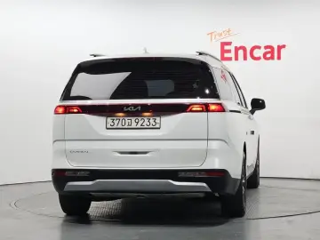 2022 Kia Carnival с пробегом 58 729 км