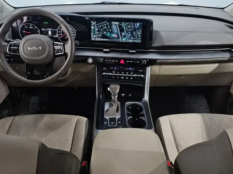 2022 Kia Carnival с пробегом 58 729 км