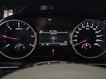 2022 Kia Carnival с пробегом 58 729 км