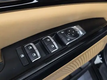 2022 Kia Carnival с пробегом 35 136 км