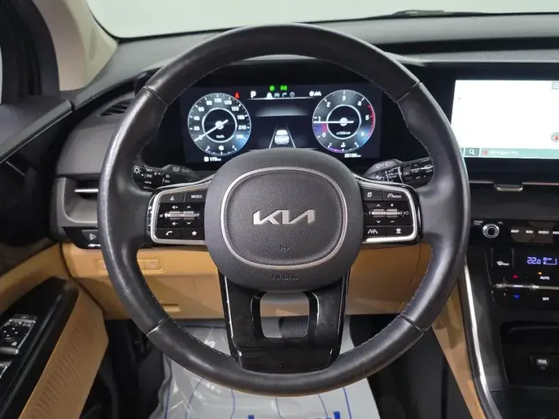 2022 Kia Carnival с пробегом 35 136 км