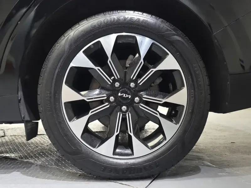 2022 Kia Carnival с пробегом 35 136 км