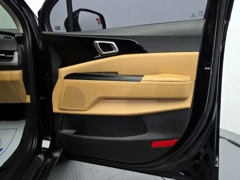 2022 Kia Carnival с пробегом 35 136 км
