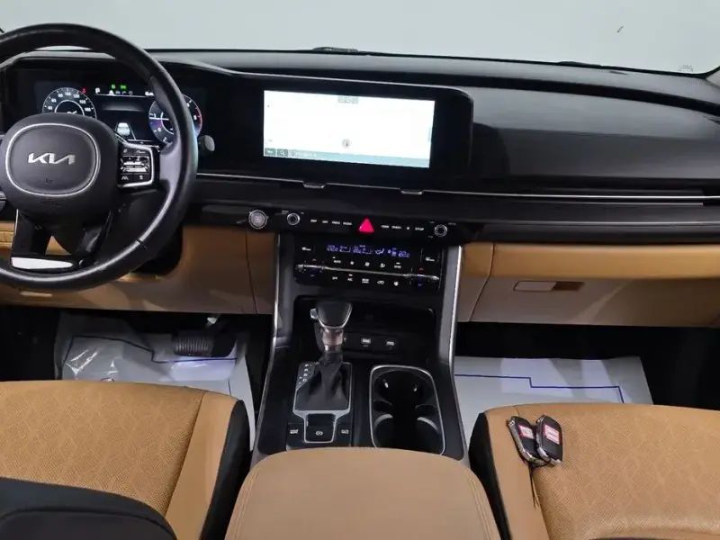 2022 Kia Carnival с пробегом 35 136 км