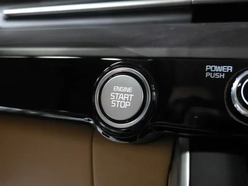 2022 Kia Carnival с пробегом 35 136 км