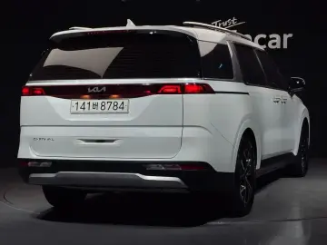 2021 Kia Carnival с пробегом 121 581 км