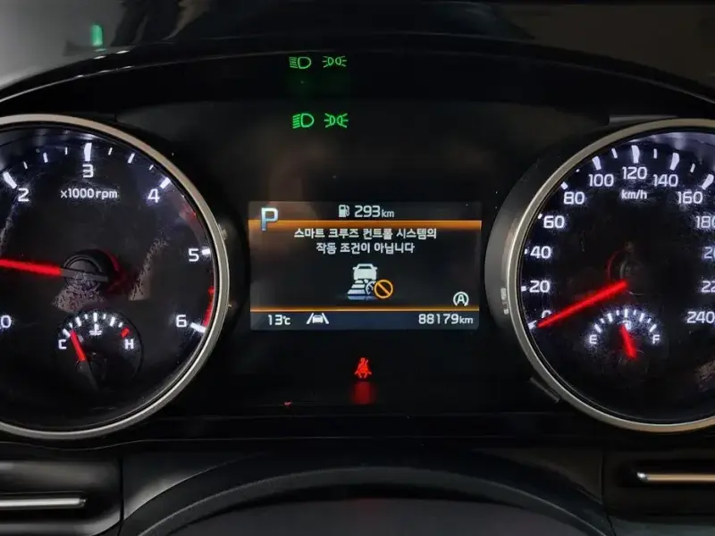 2021 Kia Carnival с пробегом 88 179 км