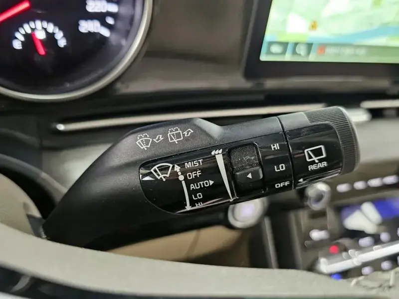 2023 Kia Carnival с пробегом 78 020 км