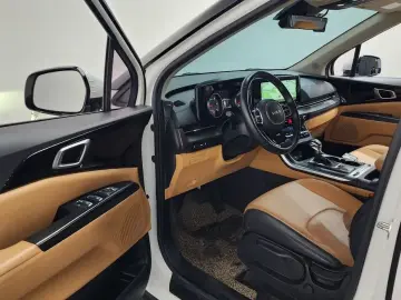 2021 Kia Carnival с пробегом 88 179 км