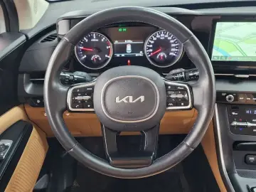 2021 Kia Carnival с пробегом 88 179 км