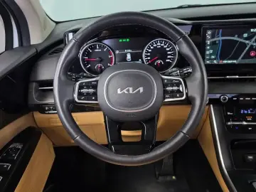 2022 Kia Carnival с пробегом 100 345 км