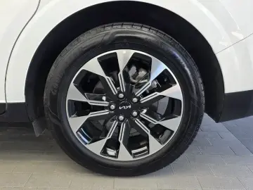 2022 Kia Carnival с пробегом 100 345 км