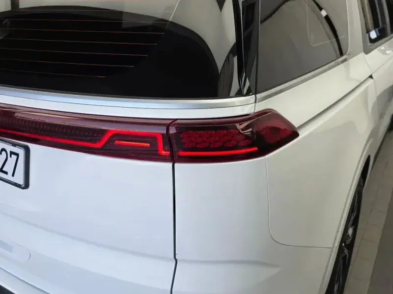 2022 Kia Carnival с пробегом 100 345 км