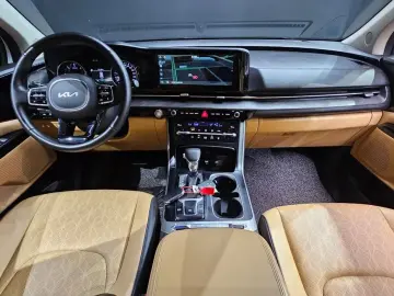 2022 Kia Carnival с пробегом 63 113 км