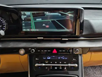 2022 Kia Carnival с пробегом 63 113 км