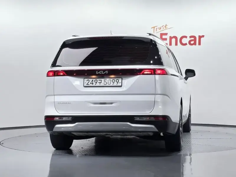 2022 Kia Carnival с пробегом 50 969 км