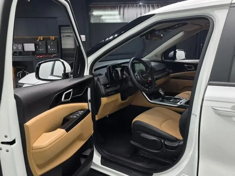 2022 Kia Carnival с пробегом 50 969 км
