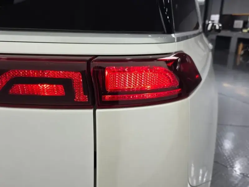 2022 Kia Carnival с пробегом 50 969 км