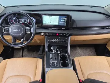 2021 Kia Carnival с пробегом 79 244 км