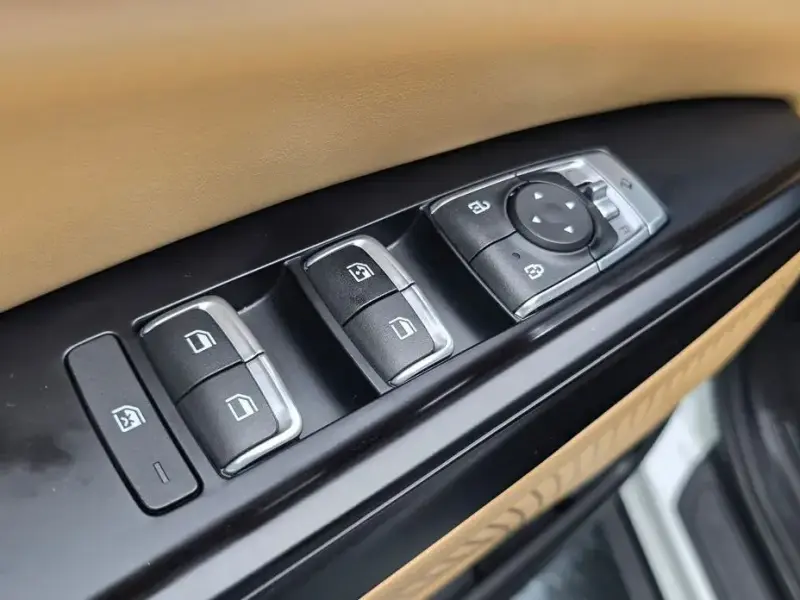 2022 Kia Carnival с пробегом 50 969 км