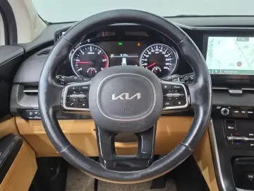 2021 Kia Carnival с пробегом 79 244 км