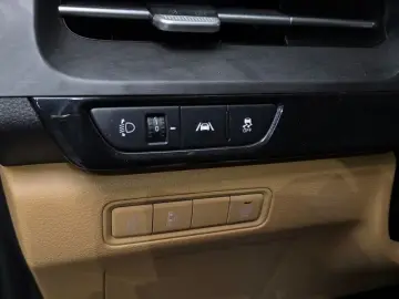 2021 Kia Carnival с пробегом 79 244 км