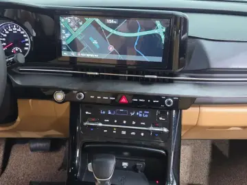 2022 Kia Carnival с пробегом 104 179 км