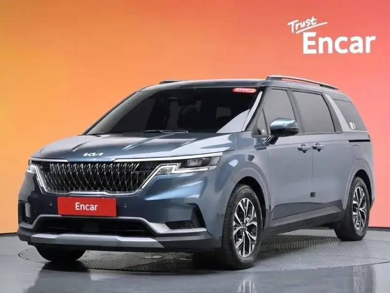 2022 Kia Carnival с пробегом 123 689 км