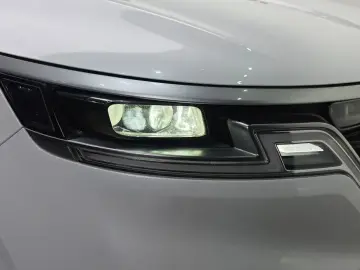 2022 Kia Carnival с пробегом 104 179 км