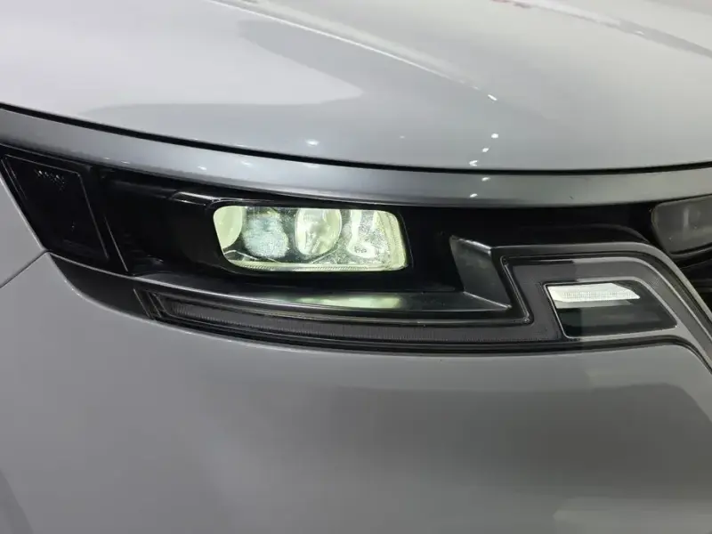 2022 Kia Carnival с пробегом 104 179 км