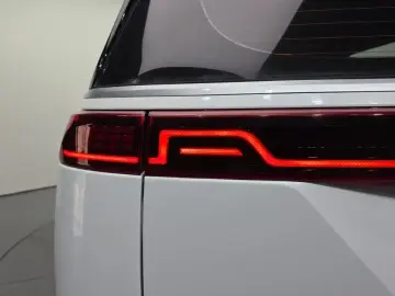 2022 Kia Carnival с пробегом 104 179 км