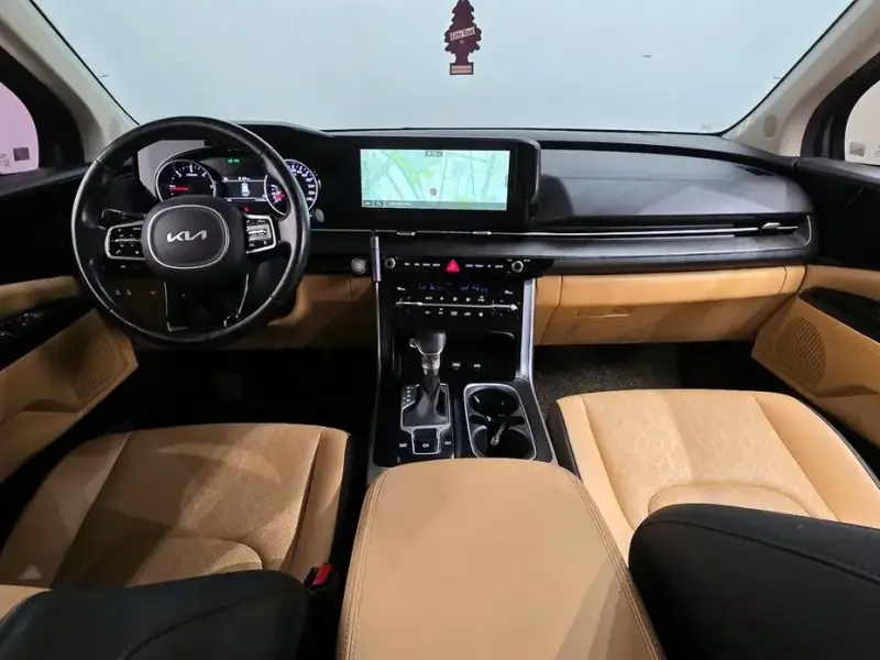 2022 Kia Carnival с пробегом 123 689 км
