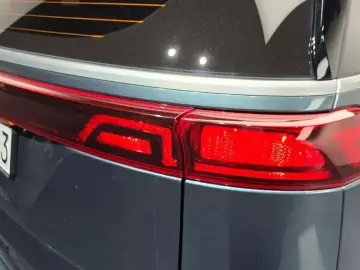 2022 Kia Carnival с пробегом 123 689 км