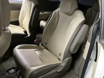 2021 Kia Carnival с пробегом 120 290 км