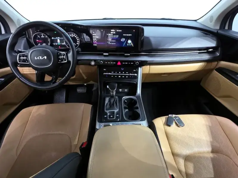 2022 Kia Carnival с пробегом 68 043 км