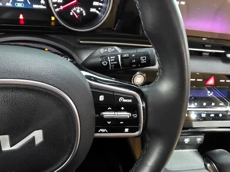 2022 Kia Carnival с пробегом 68 043 км