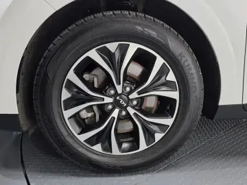 2023 Kia Carnival с пробегом 53 278 км
