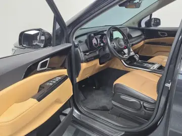 2021 Kia Carnival с пробегом 63 895 км