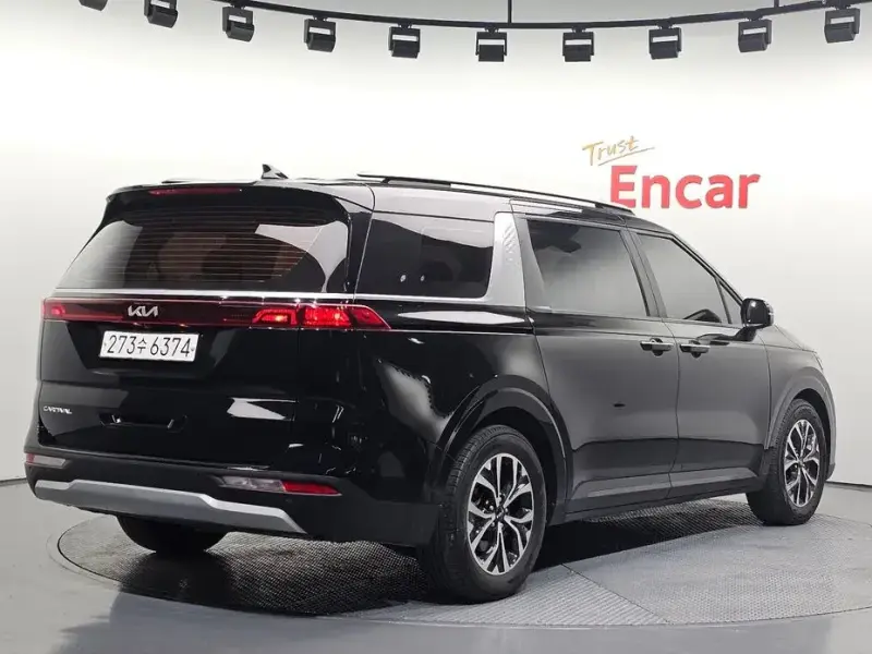 2021 Kia Carnival с пробегом 125 083 км