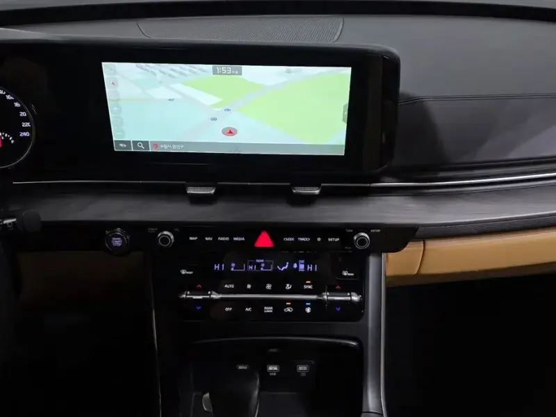 2022 Kia Carnival с пробегом 54 388 км
