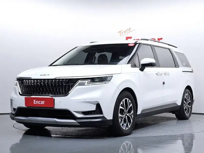 2022 Kia Carnival с пробегом 64 874 км