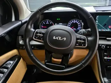 2022 Kia Carnival с пробегом 113 571 км