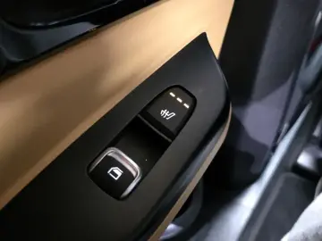 2022 Kia Carnival с пробегом 113 571 км