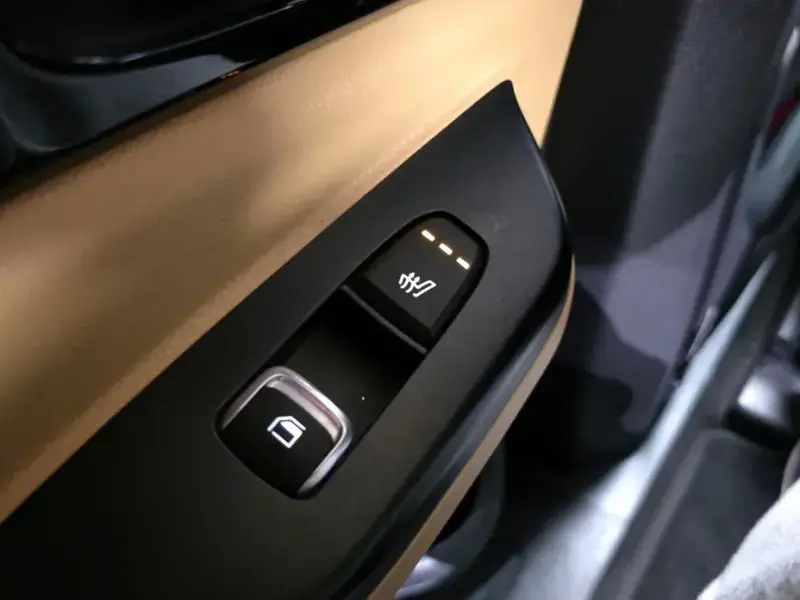 2022 Kia Carnival с пробегом 113 571 км