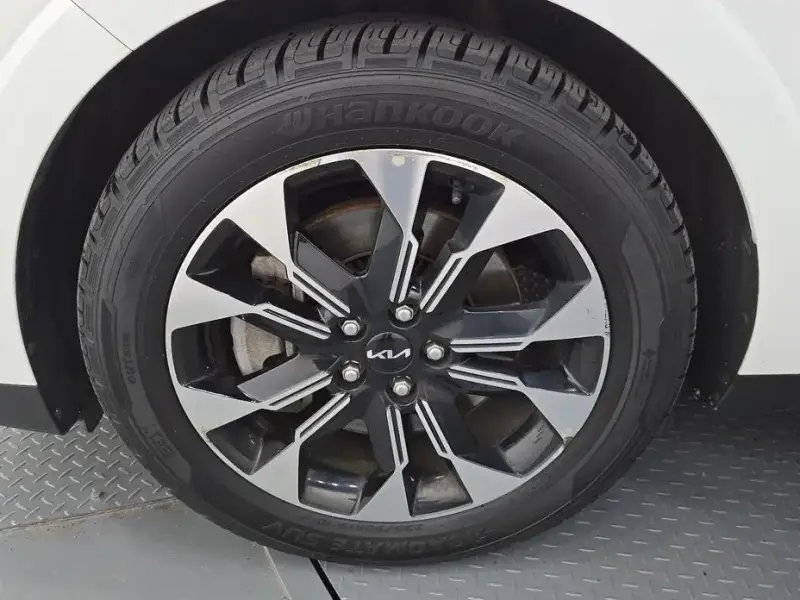 2021 Kia Carnival с пробегом 121 741 км