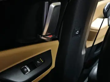 2022 Kia Carnival с пробегом 48 748 км
